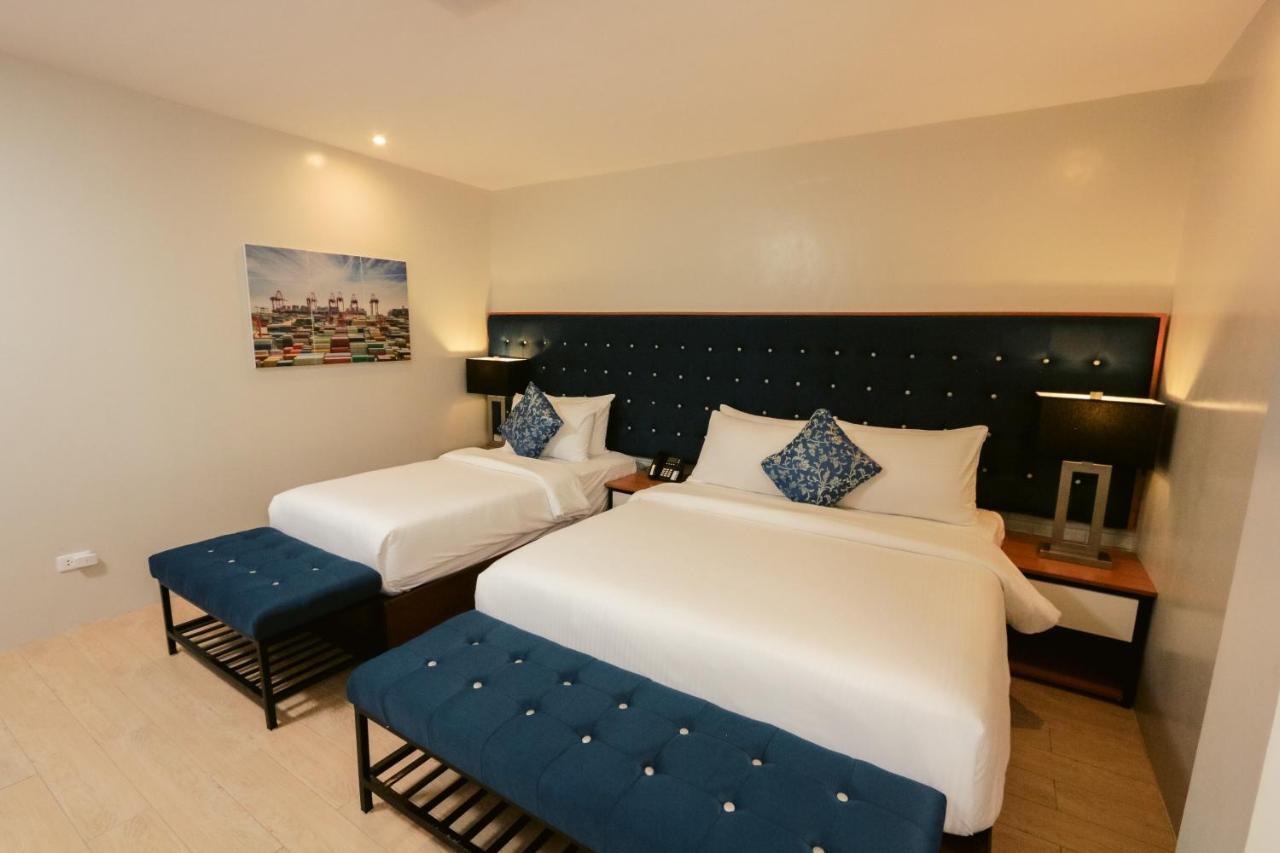 Davao City The Madeline Boutique Hotel & Suites מראה חיצוני תמונה